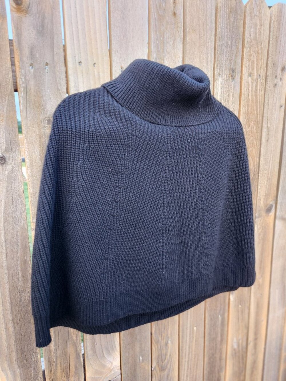 Merino-Blend Poncho
